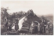 SZWECJA~Frostviken~Jämtland ~Wioska Saamów~Stroje szałas~Laponia~Fotografia