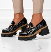 Mokasyny skórzane lakierowane na platformie 
