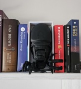 Book Nook – dekoracyjna wkładka na półkę