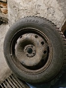 Opona wraz z felgami używana 195/65/R15