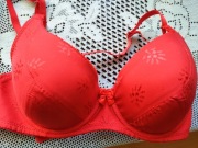 Nowy biustonosz 85B Linaise 