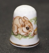 Naparstek Kolekcjonerski Porcelanowy królik i motyl