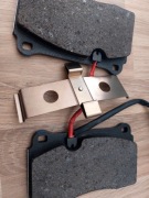 Klocki hamulcowe przód Audi VW Skoda Seat 8J0698151M 8J0698151Q Pagid 370mm