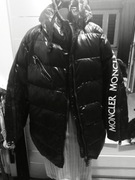 Kurtka damska czarna zimowa XL Moncler pikowana