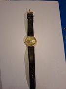 ZEGAREK z MAPĄ ŚWIATA