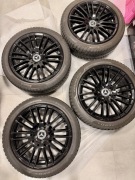 Koła felgi Mercedes OEM Opony Pirelli 18’ Zima