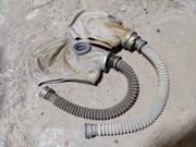 Maski przeciwgazowe z okresu PRL