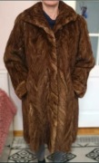 Futro naturalne z norek, długie, L/40