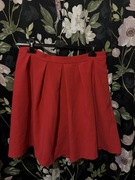 Czerwona spódniczka