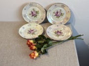 Porcelanowe talerze deserowe Kahla – PRL / NRD – róże – komplet 4 szt.