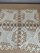 Serwetka serweta szydełkowe rękodzieło obrus misterne cacko ekri 30x30