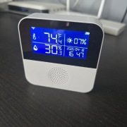 Tuya czujnik Wifi  temperatury i wilgotności LCD z akumulatorem 500mAh