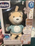 Nowy miś Chicco grający lampka zawieszka do wózka łóżeczka