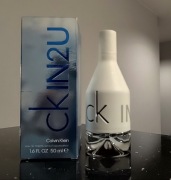 Calvin Klein in2U Him 50 ml z niewielkim ubytkiem