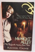 Midnight Alley – R. Caine (The Morganville Vampires - powieść o wampirach)