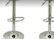 Komplet 2 nóg do hokerów Rozstaw śrub 8x8cm Chrom