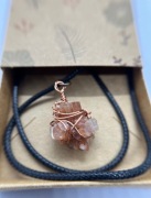 Naszyjnik z kamieniem naturalnym aragonitem