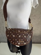 Brązowa torebka nerka david jones