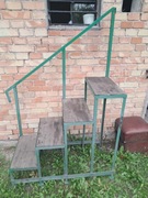 Schody przenośne z poręczą 