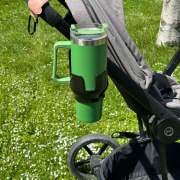 Uchwyt na kubek termiczny Stanley 30oz 40oz do wózka CYBEX model 3 połysk