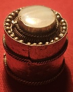 Puzderko srebrne z kamieniem Vintage XIX w.