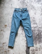 Damskie niebieskie jeansy Pull&Bear