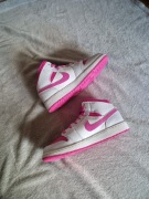 Nike Air Jordan 1 Mid r.38.5