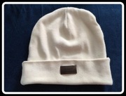 Jasna kremowa czapka damska beanie