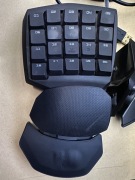 Razer Orbweawer gaming keypad