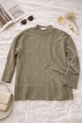 Sweter damski oliwkowy | klasyczny | skandi style | minimalistyczny 