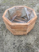 Doniczka drewniana ośmiokątna 