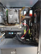 Używany komputer do biura, starszych gier albo baza do rozbudowy.