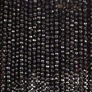 TURMALIN CZARNY fasetowany kula ok.2,2 mm.,sznurek 19,5 cm.