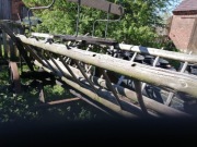 Stary drewniany wóz konny 