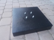 Podstawa betonowa 35x35 śruby nakrętki czarne nakładki