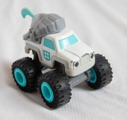 Blaze i Mega Maszyny Rycerz DPL39