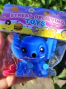 Squishy,figurka Stich,żywy róż, żywy niebieski