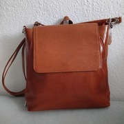 Skórzana torba plecak 2w1 damski Paolo Peruzzi koniakowy