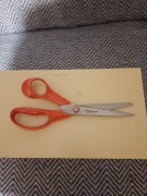 Nożyczki krawieckie dla osoby leworęcznej