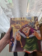 Segregator disney dzwonnik z notredame a4