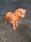 Figurka lwa ze skóry naturalnej VINTAGE 