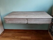 Biurko mocowane do ściany