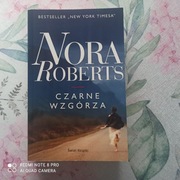 Nora Roberts Czarne wzgórza