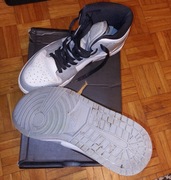 Air Jordan 1 MID Smoke Grey 554724-092 Szare skórzane sneakersy