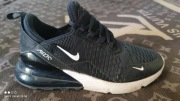 DAMSKIE BUTY NIKE AIR MAX 270 r.37,5 HURTOWNIA  UŻYWANYCH BUTÓW