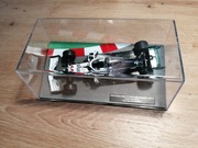 Miniatura bolidu Lewisa Hamiltona