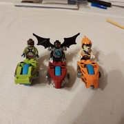 LEGO 70100 , 70102 , 70112