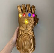 Rękawica Iron Man Avengers 1:1 LED cosplay Thanos rękawice dla Dzieci