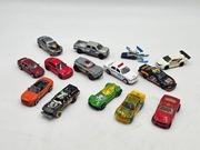 Resoraki zestaw Hot Wheels oraz inne