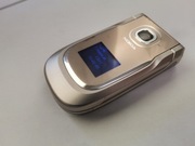 Oryginalny telefon Nokia 2760 bez simlocka do kolekcji